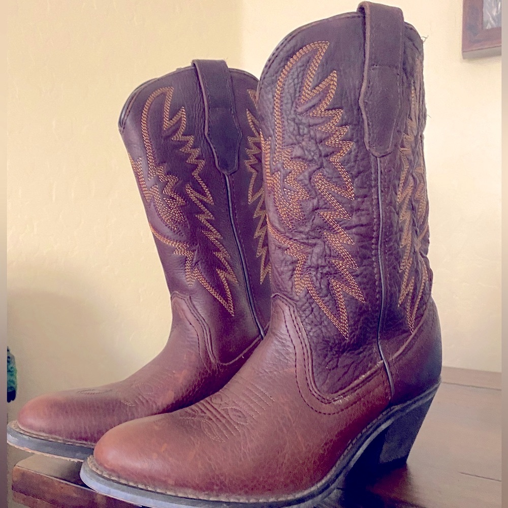 NWOT Nashville Cowboy Boots